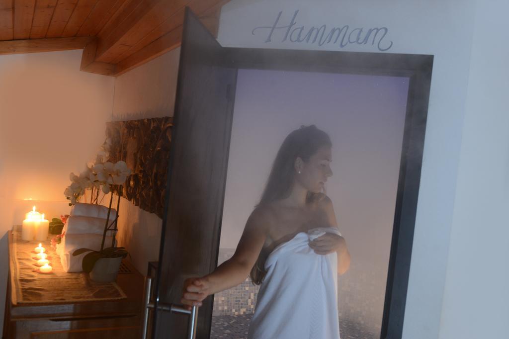 Hotel Margherita ซานมาร์ตีโนดีกัสตรอสซา ภายนอก รูปภาพ